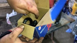 Сценик 2 РЕМОНТ ЗАДНИХ СУППОРТОВ Меган 2. Scenic 2 rear calipers repair Megane 2. 1.5 dci. 1.9 dci.