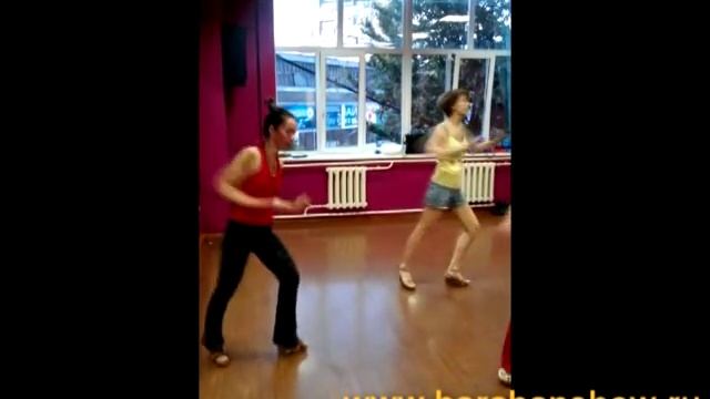 школа карнавального танца "Маракату" - урок самбы смотреть онлайн