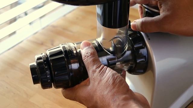 Unboxing Omega NC800 Juicer смотреть онлайн