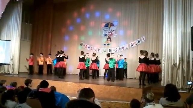 Лицей Михай Греку 1 "А" класс 2015 - 2016 уч. год. смотреть онлайн
