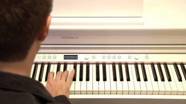 🎹﻿ Roland HP702 | Roland 700 Series Home Digital Piano | Full Review & Demo ﻿🎹