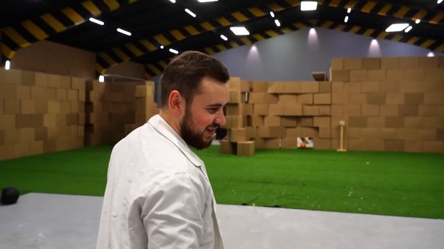 ПРОБИВАЕМ БРЕВНОМ НА ЦЕПЯХ ВСЁ ПОДРЯД! смотреть онлайн