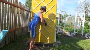 Изготовление настенной шпалеры для вьющихся растений