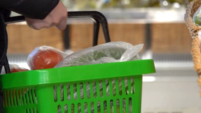 Женщины "Тепличного"... смотреть онлайн