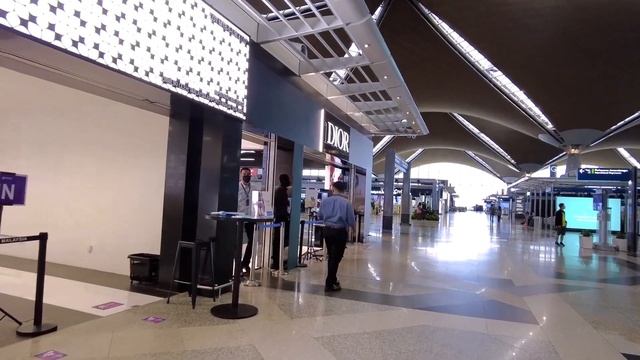 KLIA ✈ | Kuala Lumpur International Airport смотреть онлайн