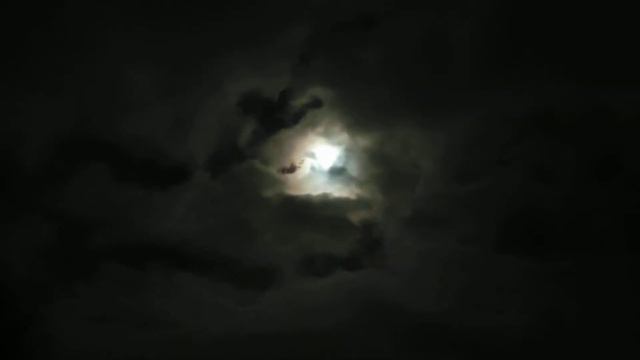 ЭТО ШОК!!! НЕОБЪЯСНИМОЕ ЯВЛЕНИЕ В НОЧНОМ НЕБЕ!!!! СМОТРЕТЬ ВСЕМ!!!! смотреть онлайн