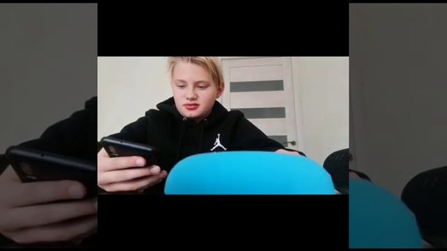 Две колонки дорогая и дешовая. смотреть онлайн