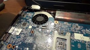 Как снять вентилятор(кулер) ноутбука HP Pavilion g series
