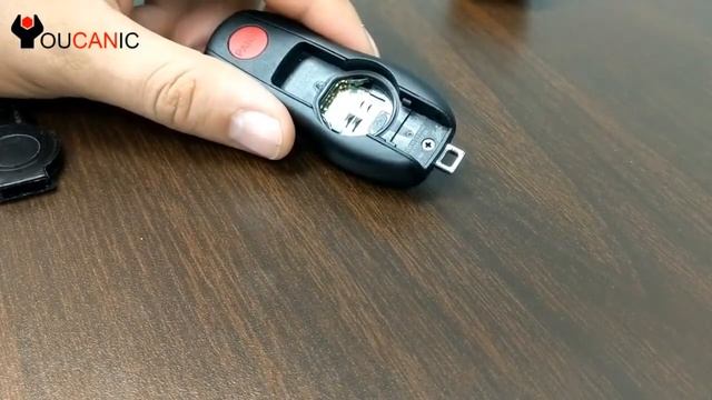 Quick and Easy Tips: How to Replace the Porsche Key Fob Battery смотреть онлайн