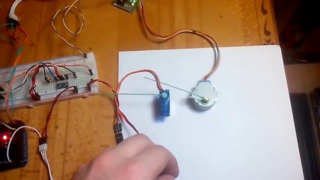 Arduino + Servo + Stepper