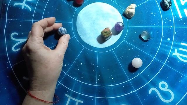 Раки. ♋ Прогноз на 2023 год. ✴✴✴ Расклад на картах Таро и камнях. смотреть онлайн