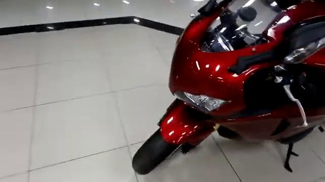 Мотоцикл Honda CBR 1000 RR арт. S26026 мотосалон Мегамото смотреть онлайн