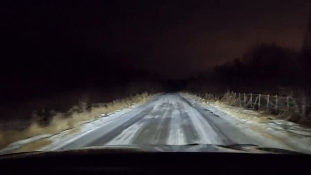 Как тормозит Тойота Фортунер на льду на заднем приводе смотреть онлайн