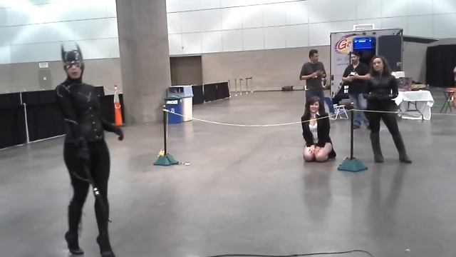 Comikaze: Catwoman's Whip Lesson смотреть онлайн
