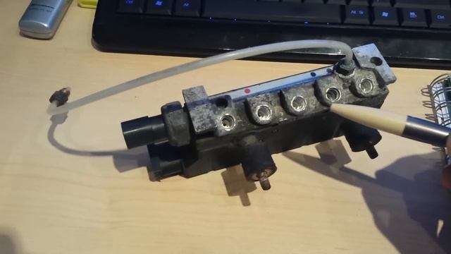 Part 3 W220 Airmatic Testing airmatic valve assembly смотреть онлайн