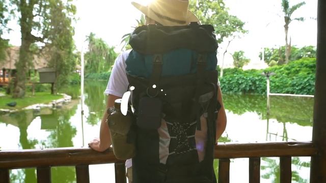 Parlante Bluetooth LG XBOOM Go PM1 | Un asistente que te acompaña a todos lados смотреть онлайн