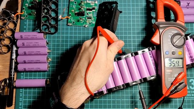 Маленькая ошибка и большие проблемы. Не заряжайте так аккумуляторы! смотреть онлайн