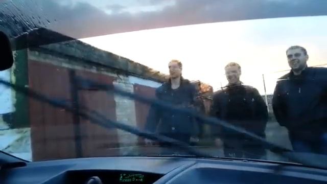 Веерные форсунки омывателя стекла в сравнении со стандартными Toyota Opa смотреть онлайн