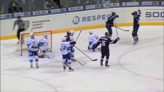 Kyle Chipchura scores off brilliant setup смотреть онлайн