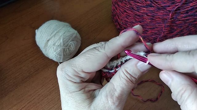 #тунисскоевязание Тунисское вязание. Как связать объемный узор длинным крючком смотреть онлайн