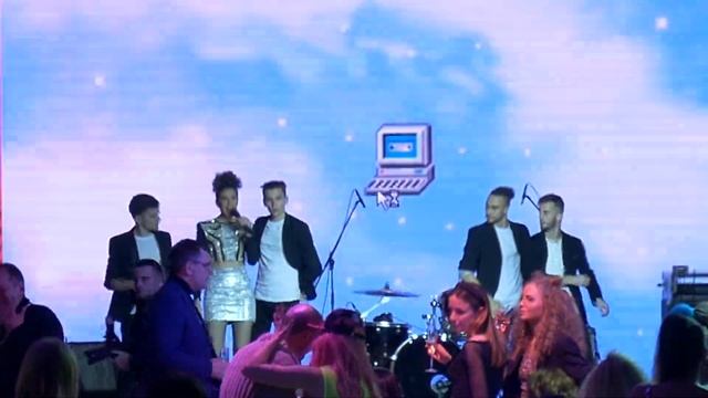 Alexandra Mostovyak - Queen Of The Night - Whitney Houston смотреть онлайн