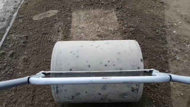 Восстановление газона методом гидропосева на территории Невской Ратуши смотреть онлайн