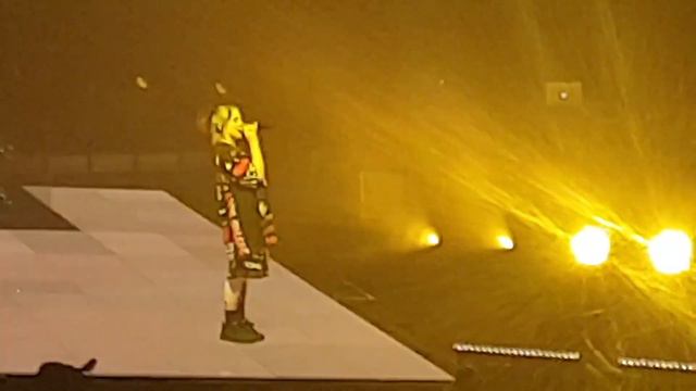 BILLIE EILISH BAD GUY Moscow 2019, Билли Айлиш, Бэд Гай, Москва смотреть онлайн