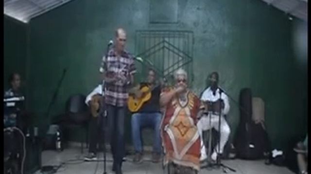 Ernesto Ramírez y Tomasita Quiala. Madruga смотреть онлайн