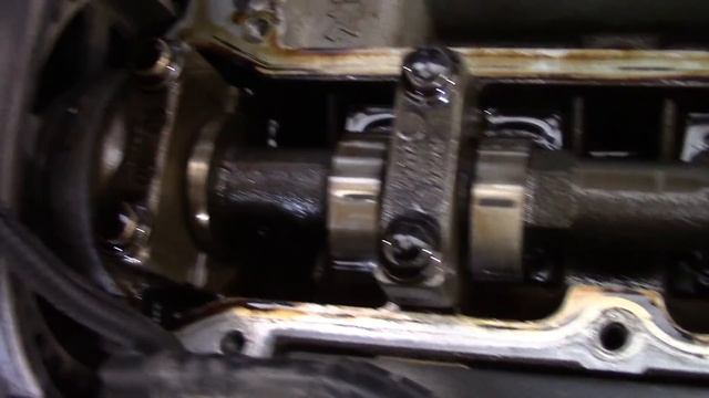 Замена прокладки крышки клапанов на Ford Fusion смотреть онлайн