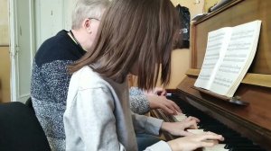 Марианна Лемешкина, 7 лет. На уроке джаза. Еще один ансамбль.