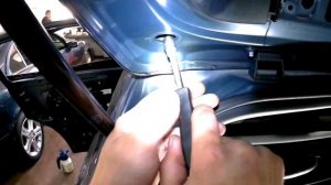 Как снять обшивку двери со снятием стёкол Kia Sportage 4 ➤ Пошаговое руководство