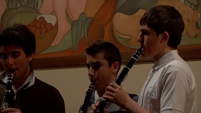 SERATA GIOVANI MUSICISTI VALMADRERA TRIO E QUARTETTO CLARINETTI смотреть онлайн