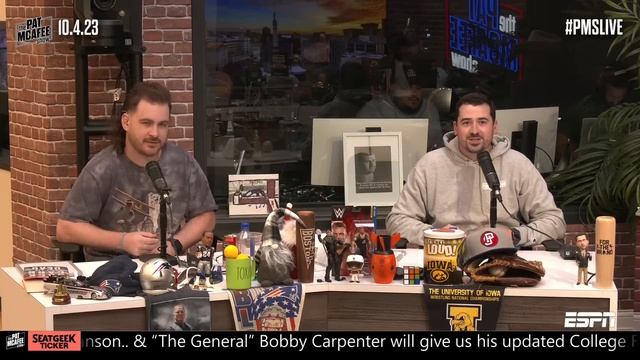 Travis Kelce Responds To Aaron Rodgers Calling Him "Mr. Pfizer" | Pat McAfee Show смотреть онлайн
