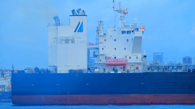 Top 10 Heavy Tanker Ships Transport Oil through Bosphorus In Istanbul смотреть онлайн