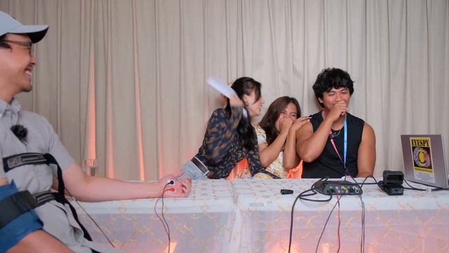 Alex Gonzaga and Mikee Morada vs. Lie Detector Test (with Cong and Viy) смотреть онлайн