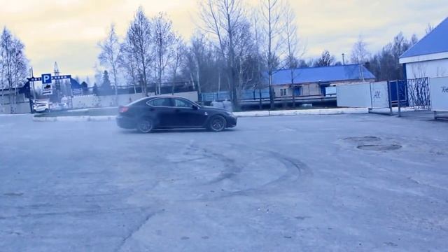 LEXUS IS F смотреть онлайн