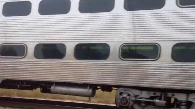 Metra MP36PH-3S #416 South - Morton Grove, IL смотреть онлайн