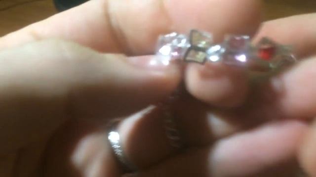 Браслет цепочка кубик рубик камушки в кубиках смотреть онлайн