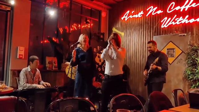 Harmonica Solo - Help Me смотреть онлайн