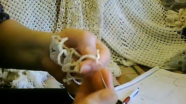 АЖУРНЫЕ БРЮКИ К ЛЕТУ ЧАСТЬ 2 вяжем пятиугольный мотив для выравнивания верха и низа брюк смотреть онлайн