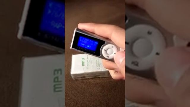 Mp3 Player Com Lanterna - Unboxing e Review - Gearbest смотреть онлайн