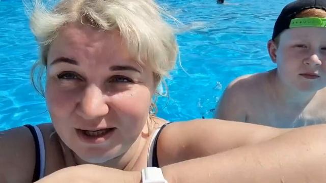 Самый большой открытый бассейн с морской водой санатория Адлеркурот Отдых в Сочи! смотреть онлайн