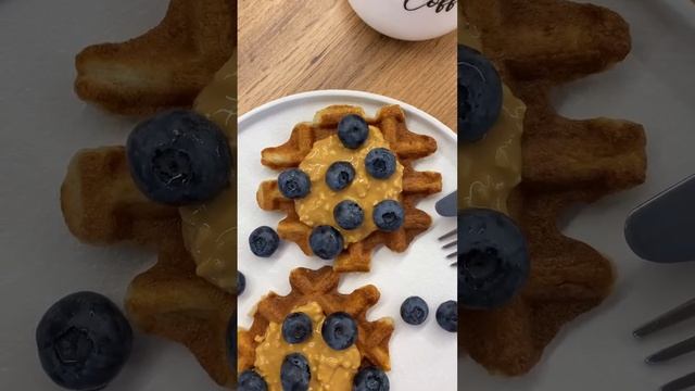 Миндальные вафли. Рецепт в описании #вкусныйзавтрак #завтракдома #завтракза10минут смотреть онлайн