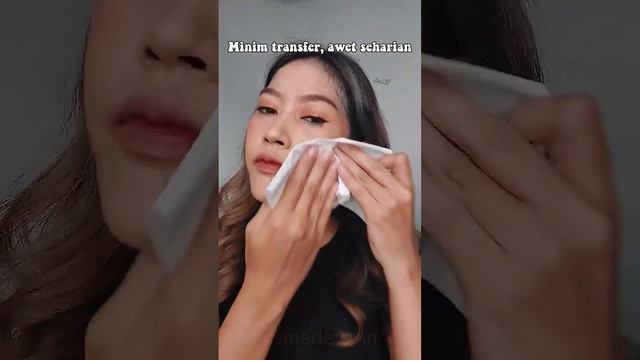 Nyobain Cushion KFC Pertama kali #shorts #makeup #dearmebeauty смотреть онлайн