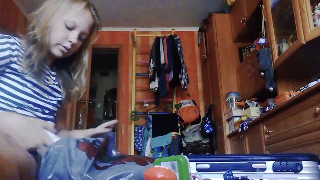 Что я беру в лагерь дельфин северный?! смотреть онлайн