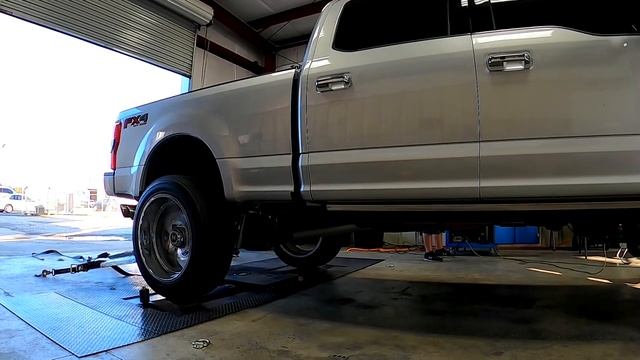 Mishimoto Intercooler Test | 2017 Ford F-250 6.7L Powerstroke Diesel смотреть онлайн