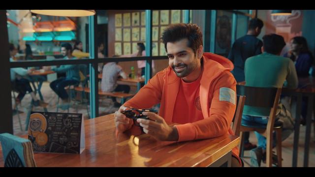 CMR Shopping Mall Ad Feat.Ram Pothineni with Samyukta | RAPOxCMR смотреть онлайн