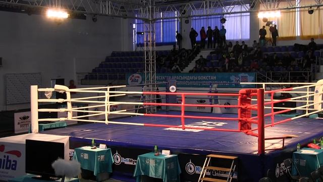 Чемпионат РК по боксу среду взрослых. 1 день (5) смотреть онлайн
