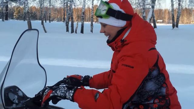 Катаемся на снегоходах смотреть онлайн