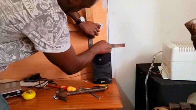 OMG😲 *NEW* LOOK OF OUR MABATI SITTING ROOM || Mabati House Transformation || Lucia Nzilani смотреть онлайн